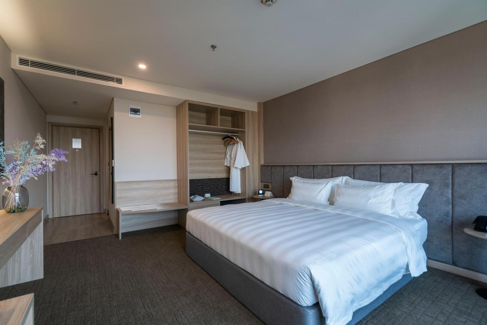 Wyndham Garden Legend Halong Hotel Ha Long Buitenkant foto